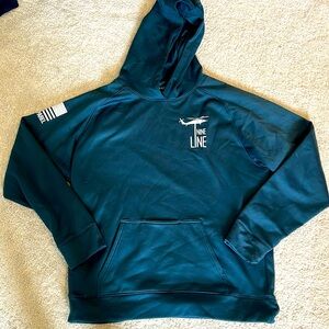 Nine line sweatshirt